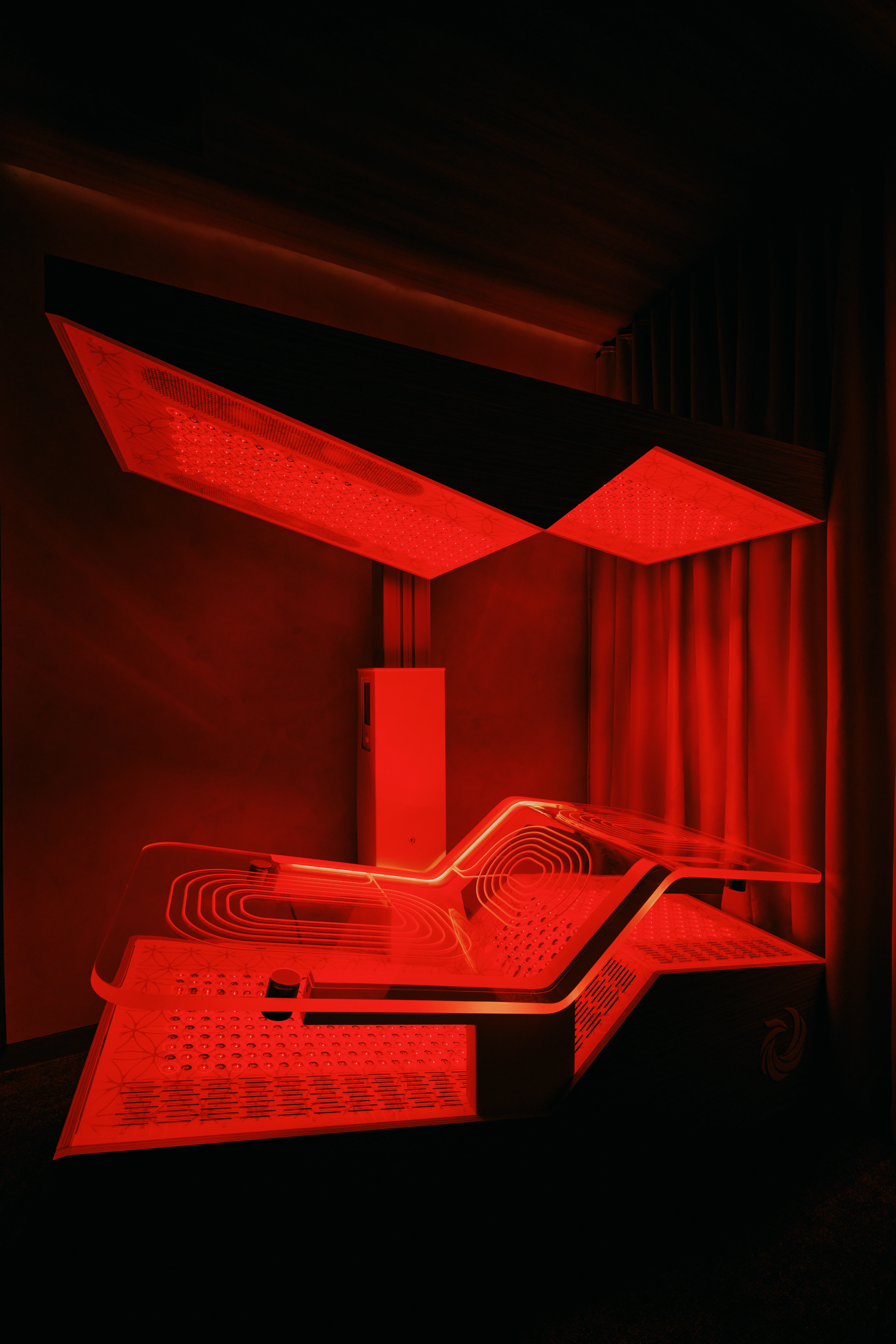 CUTTING EDGE TECHNOLOGY